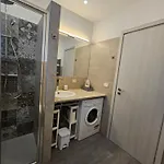 You'rhomesuite 아파트 *
